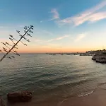 Change The World - Cascais - Эшторил