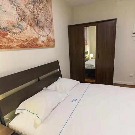 Change The World - Cascais - Hostel Estoril