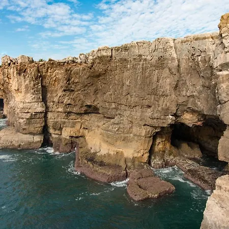 Change The World - Cascais - * Estoril