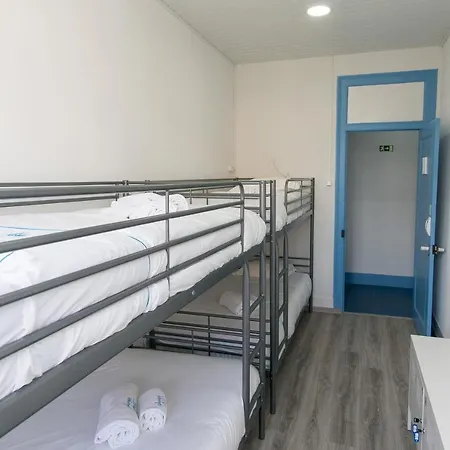Change The World - Cascais - Hostel