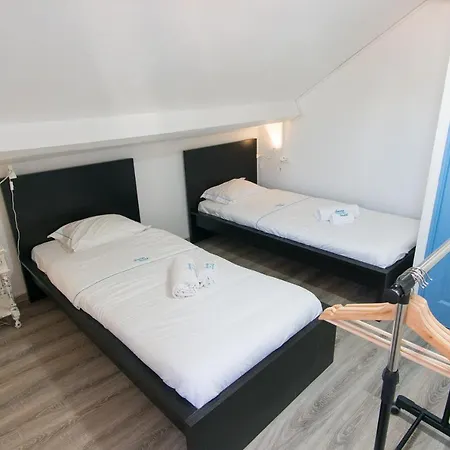 Change The World - Cascais - * Estoril