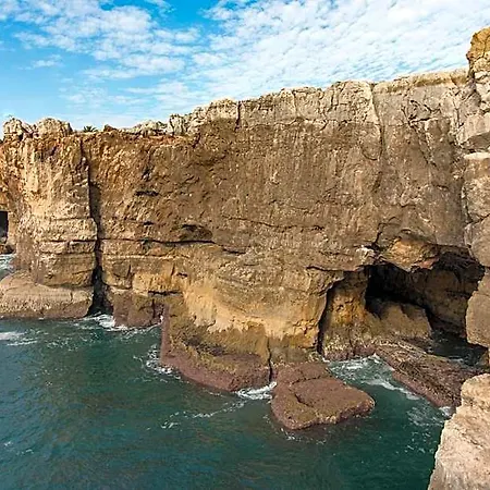 Хостел Change The World - Cascais - *